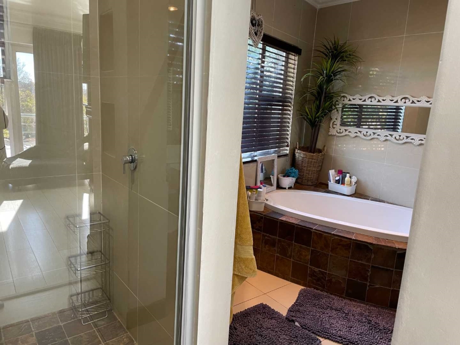 4 Bedroom Property for Sale in Dan Pienaar Free State